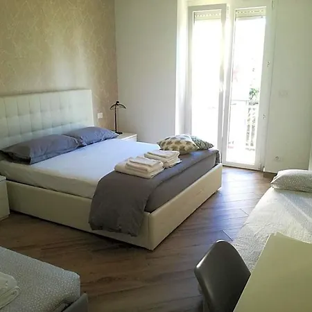Appia Garden Bed and breakfast 4*