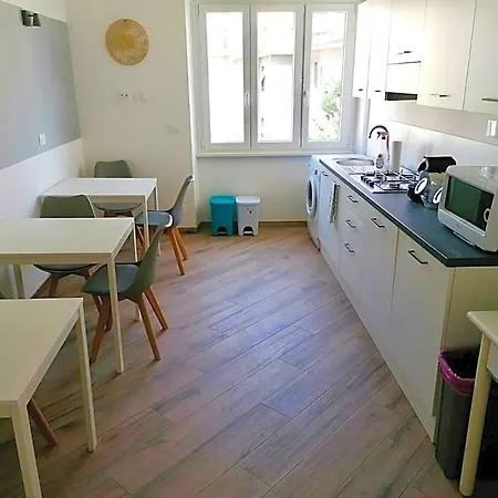 Appia Garden 4*
