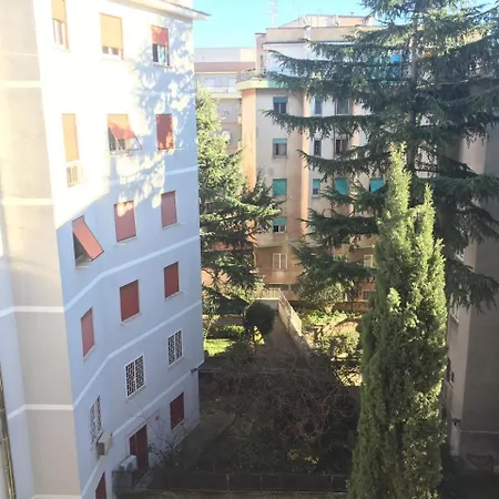 Appia Garden Nocleg ze śniadaniem 4*