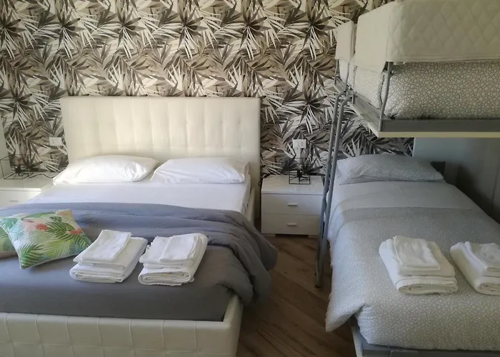 Appia Garden Bed & Breakfast 4*